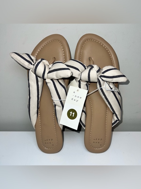 a new day Shoes - A New Day Adley Off White and Navy Blue Steipe Sandals with Bow Design